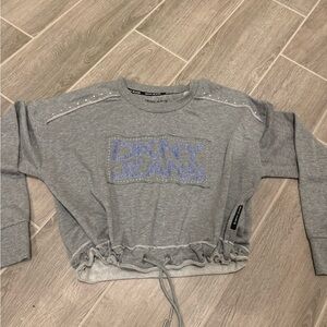 DKNY Cropped Logo Top w/emblems